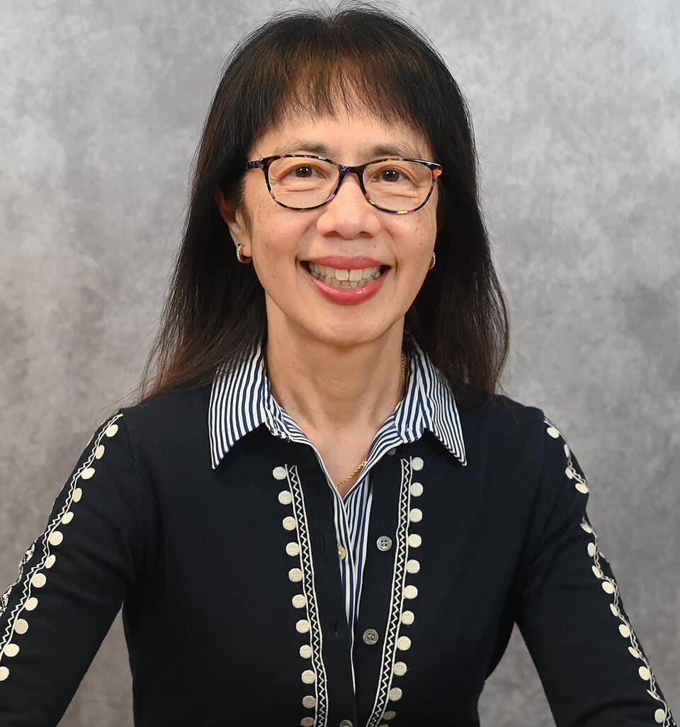 Portrait of I-Min Lee